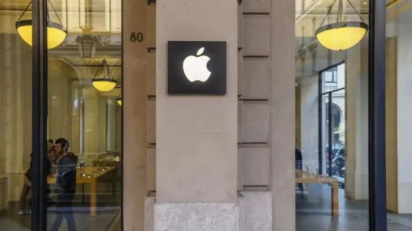 Apple Requires App Developers To Disclose AI Data Sharing